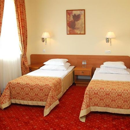 Hotel U Witaszka Czosnów Rum bild